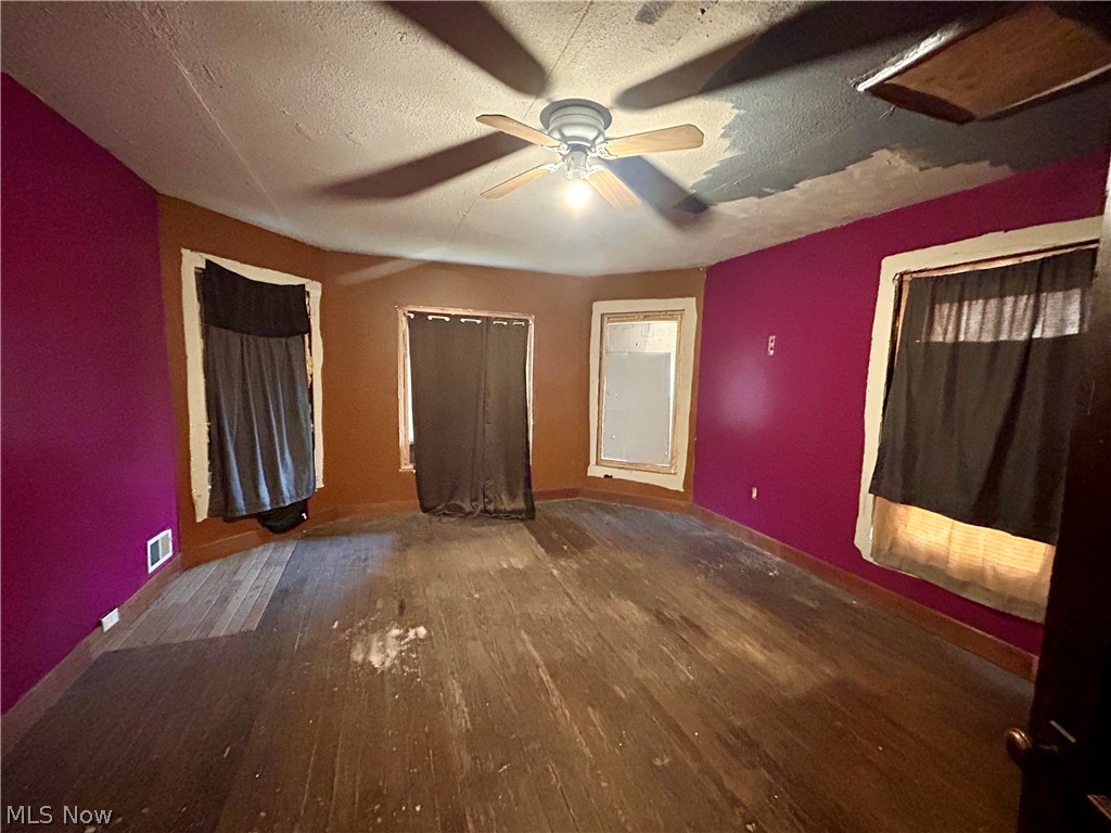 80860 Davis Street Tippecanoe OH 44699