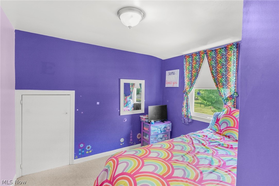255 Grandview Avenue Hubbard OH 44425