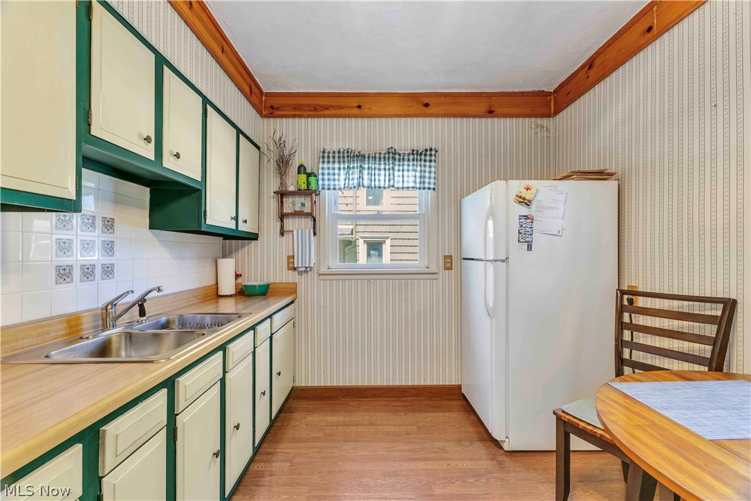 85 E 201 Street Euclid OH 44123