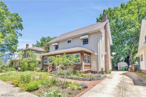 85 E 201 Street Euclid OH 44123