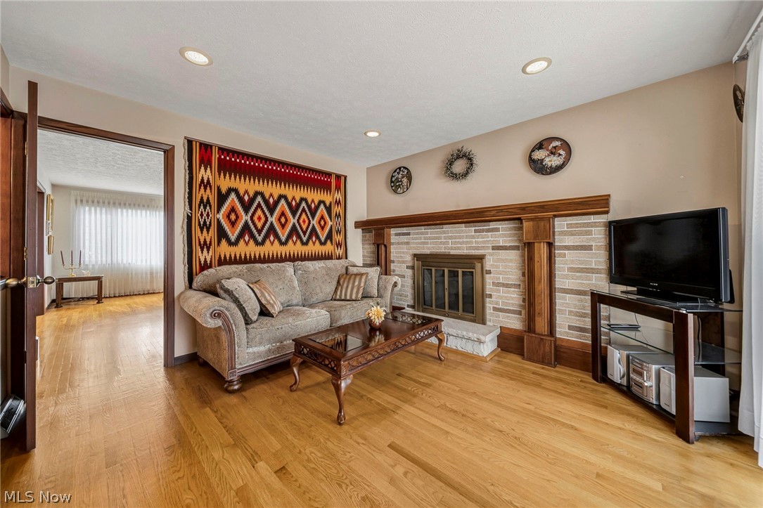 520 Orchardview Avenue Seven Hills OH 44113