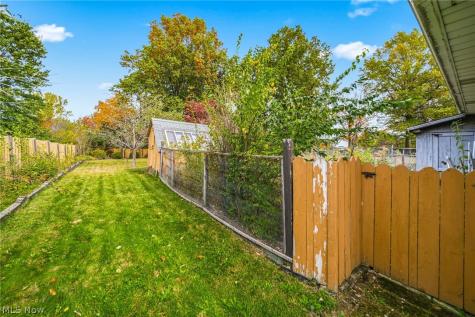 520 Orchardview Avenue Seven Hills OH 44113