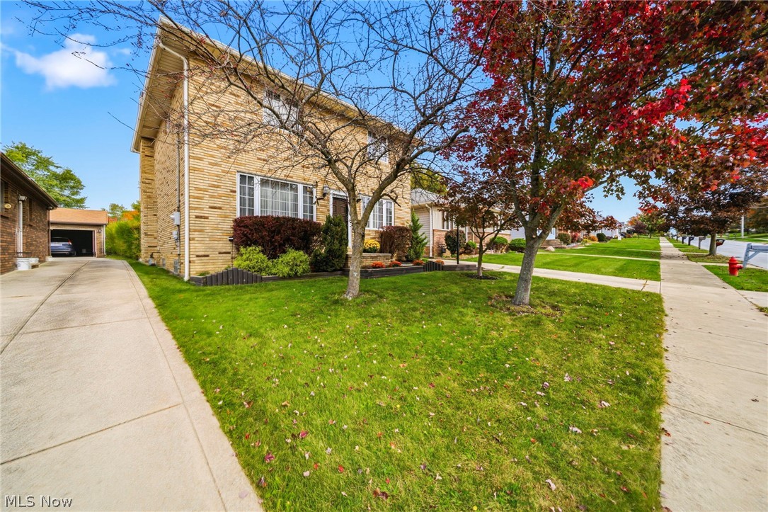 520 Orchardview Avenue Seven Hills OH 44113