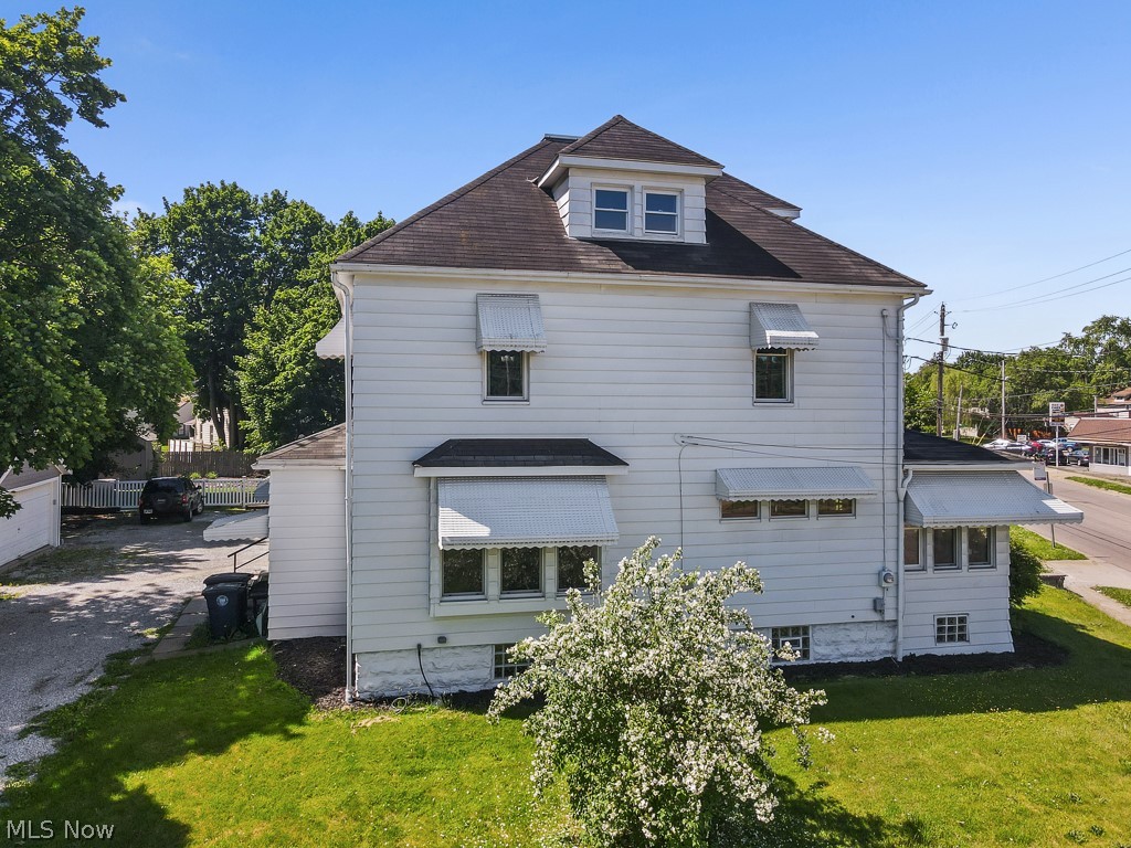 2395 East Avenue Akron OH 44314