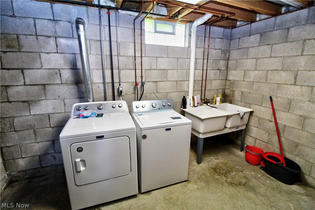 1177 Mulberry Run Mineral Ridge OH 44440