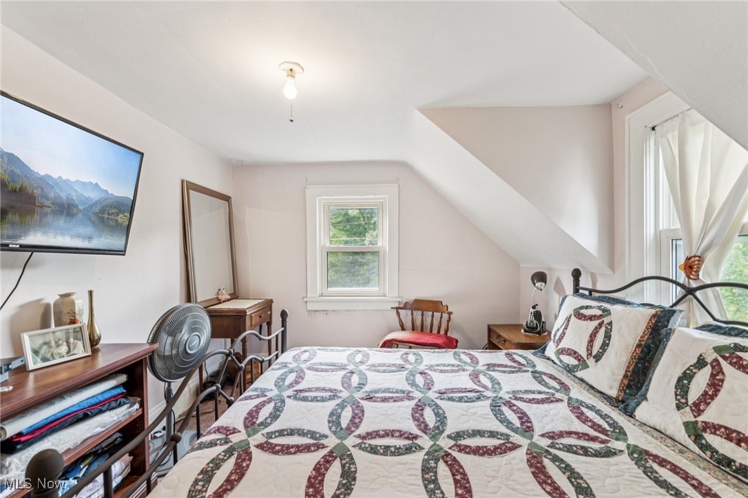 1899 Edwards Drive Akron OH 44306