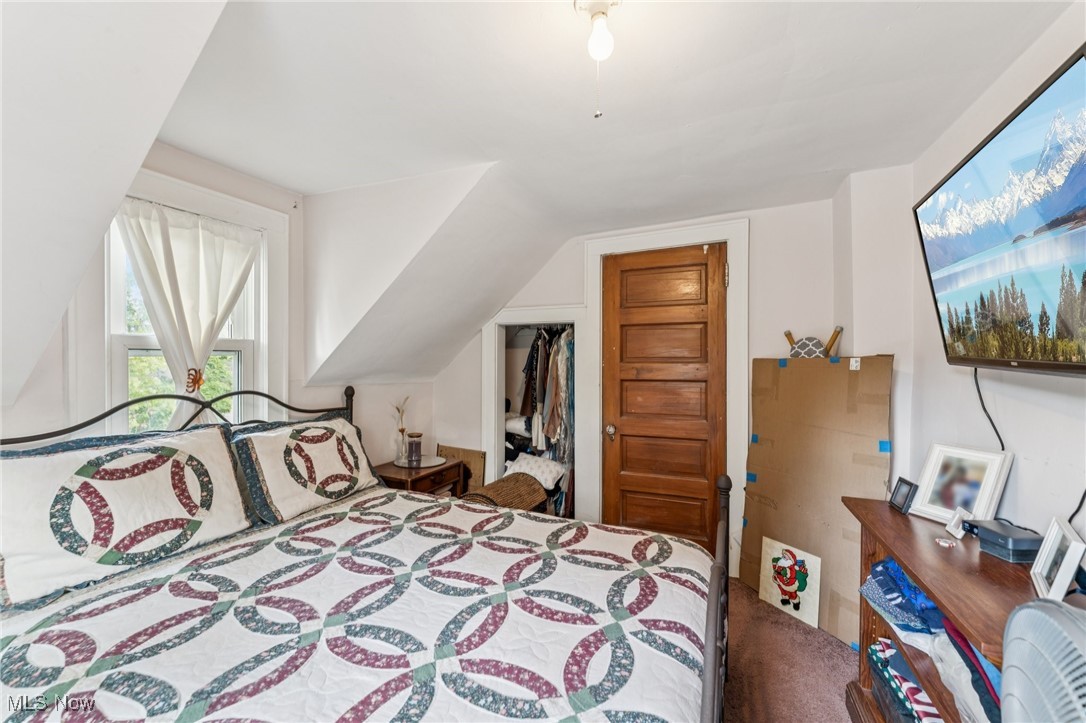 1899 Edwards Drive Akron OH 44306