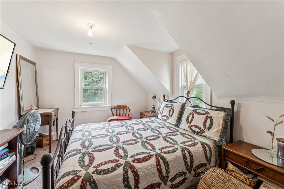 1899 Edwards Drive Akron OH 44306