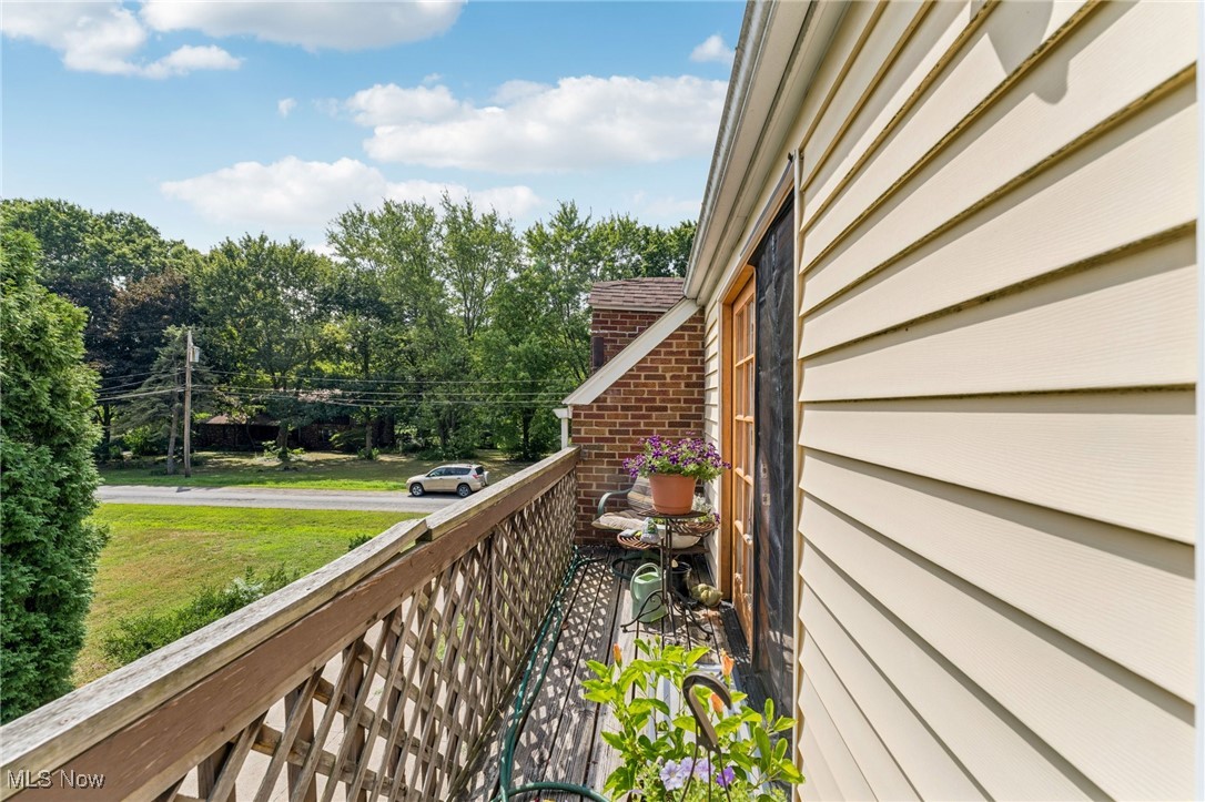 1899 Edwards Drive Akron OH 44306