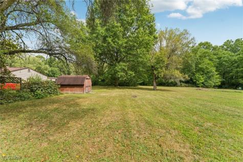 1899 Edwards Drive Akron OH 44306