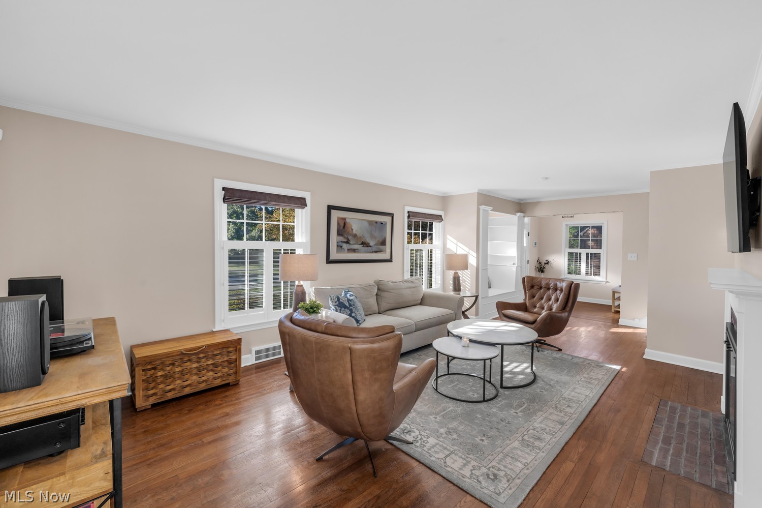 2567 Lakeview Avenue Rocky River OH 44116