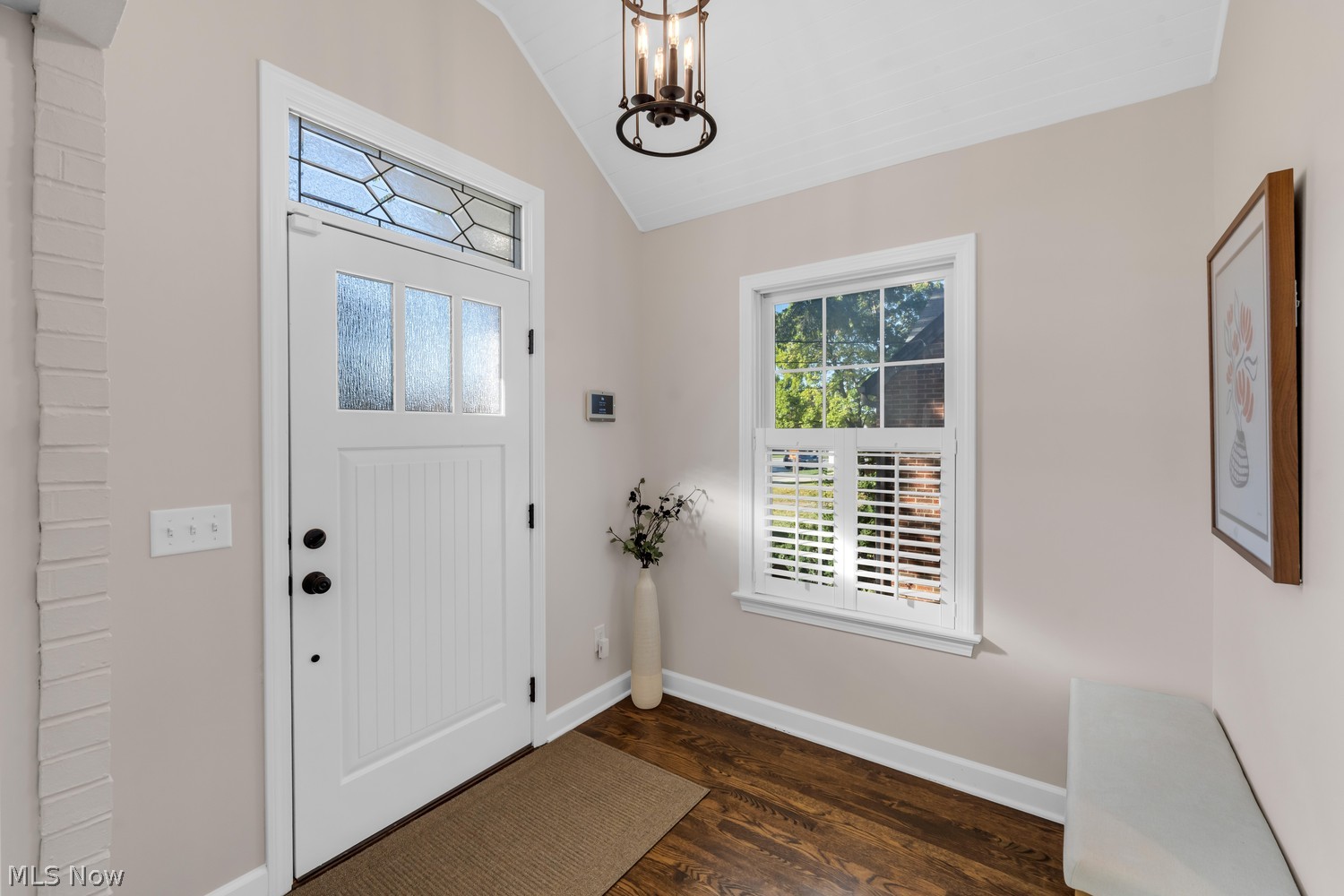 2567 Lakeview Avenue Rocky River OH 44116