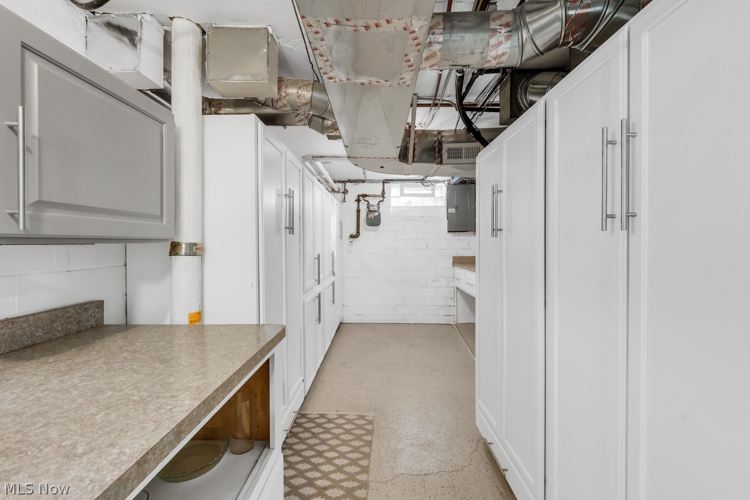 2567 Lakeview Avenue Rocky River OH 44116