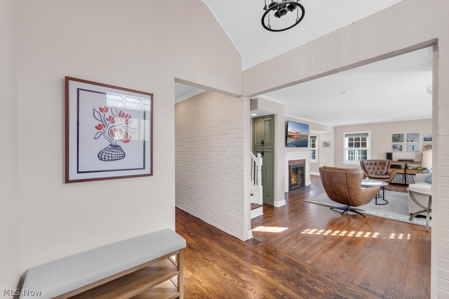 2567 Lakeview Avenue Rocky River OH 44116