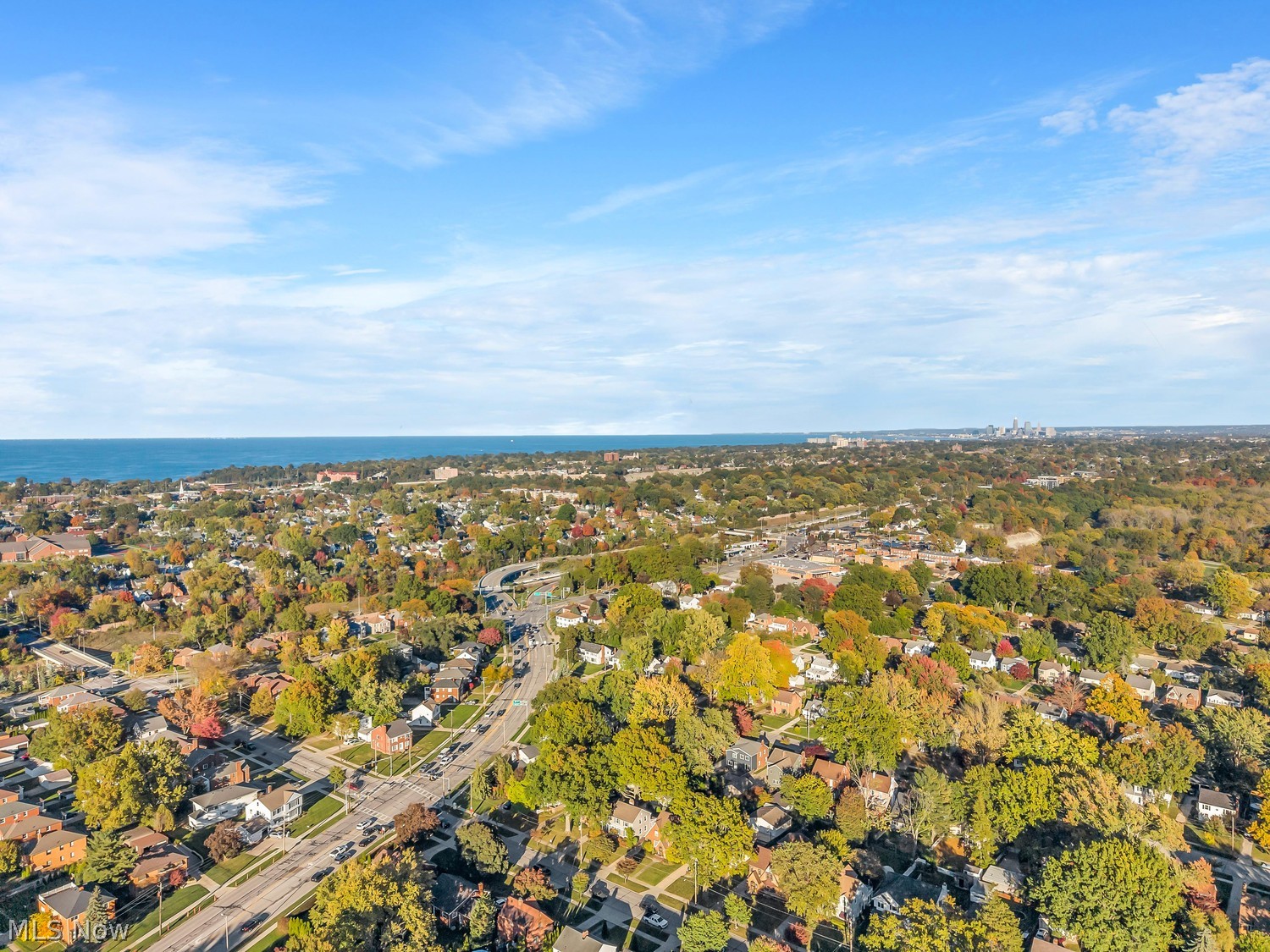 2567 Lakeview Avenue Rocky River OH 44116