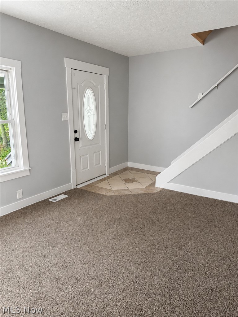 936 Ella Court Akron OH 44314