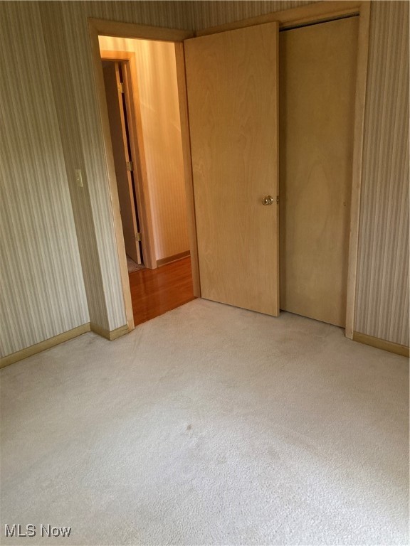 2146 Daniels Akron OH 44312