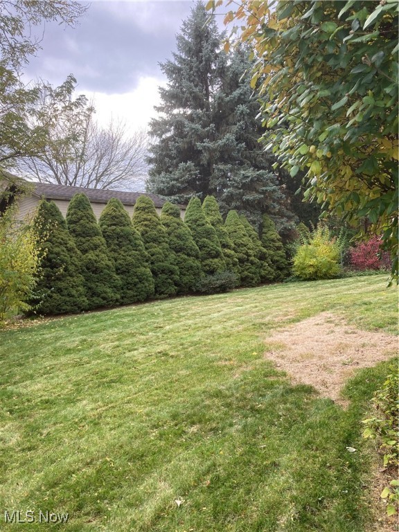 2146 Daniels Akron OH 44312