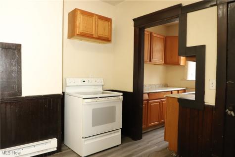 2200 E 81st Street Cleveland OH 44103