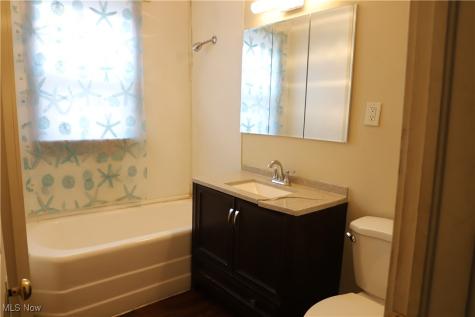 2200 E 81st Street Cleveland OH 44103