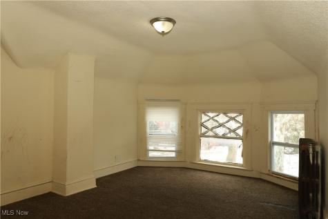 2200 E 81st Street Cleveland OH 44103