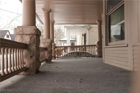 2200 E 81st Street Cleveland OH 44103