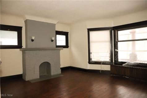 2200 E 81st Street Cleveland OH 44103