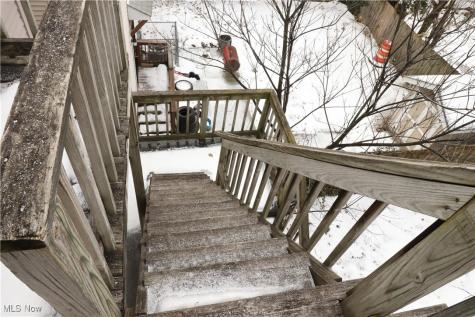 2200 E 81st Street Cleveland OH 44103