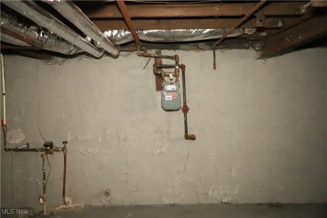 2200 E 81st Street Cleveland OH 44103