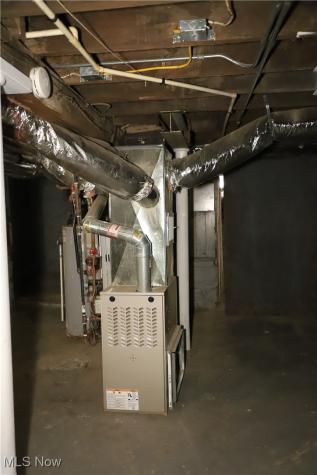 2200 E 81st Street Cleveland OH 44103