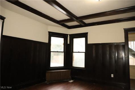 2200 E 81st Street Cleveland OH 44103