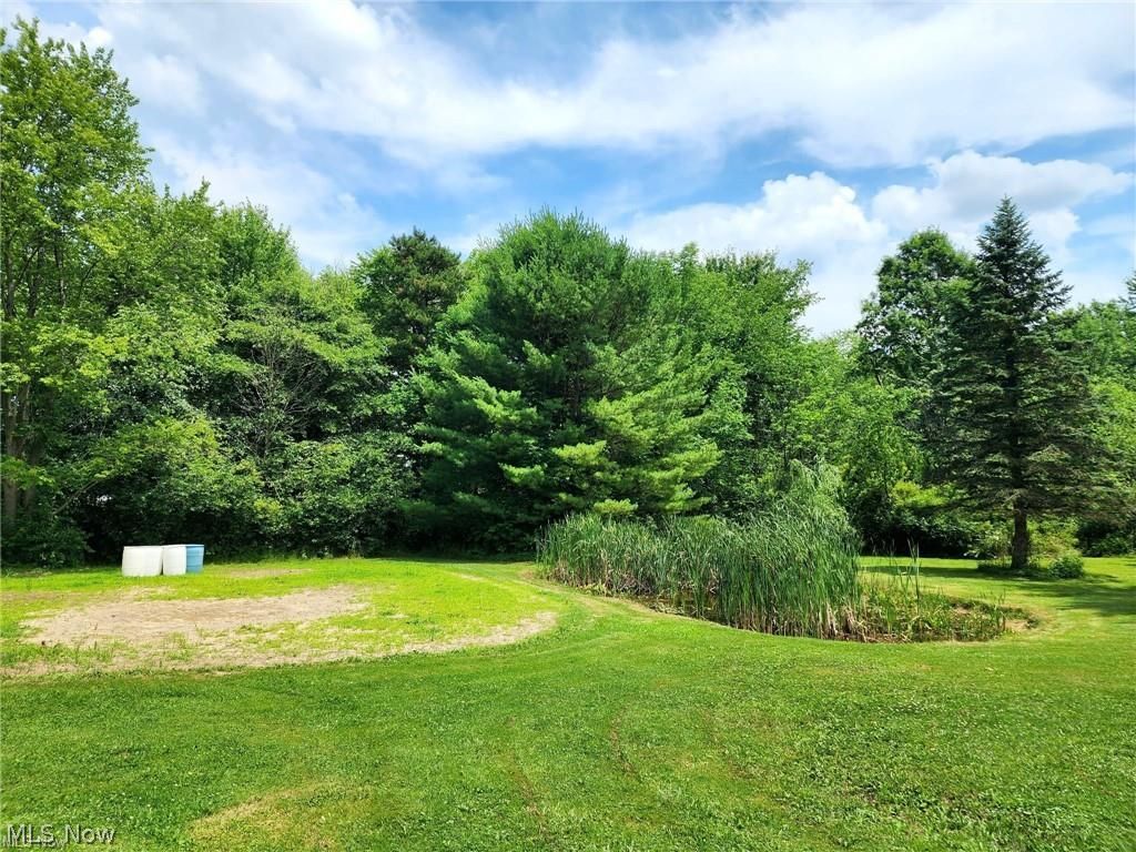 327 Calla Road W Poland OH 44514
