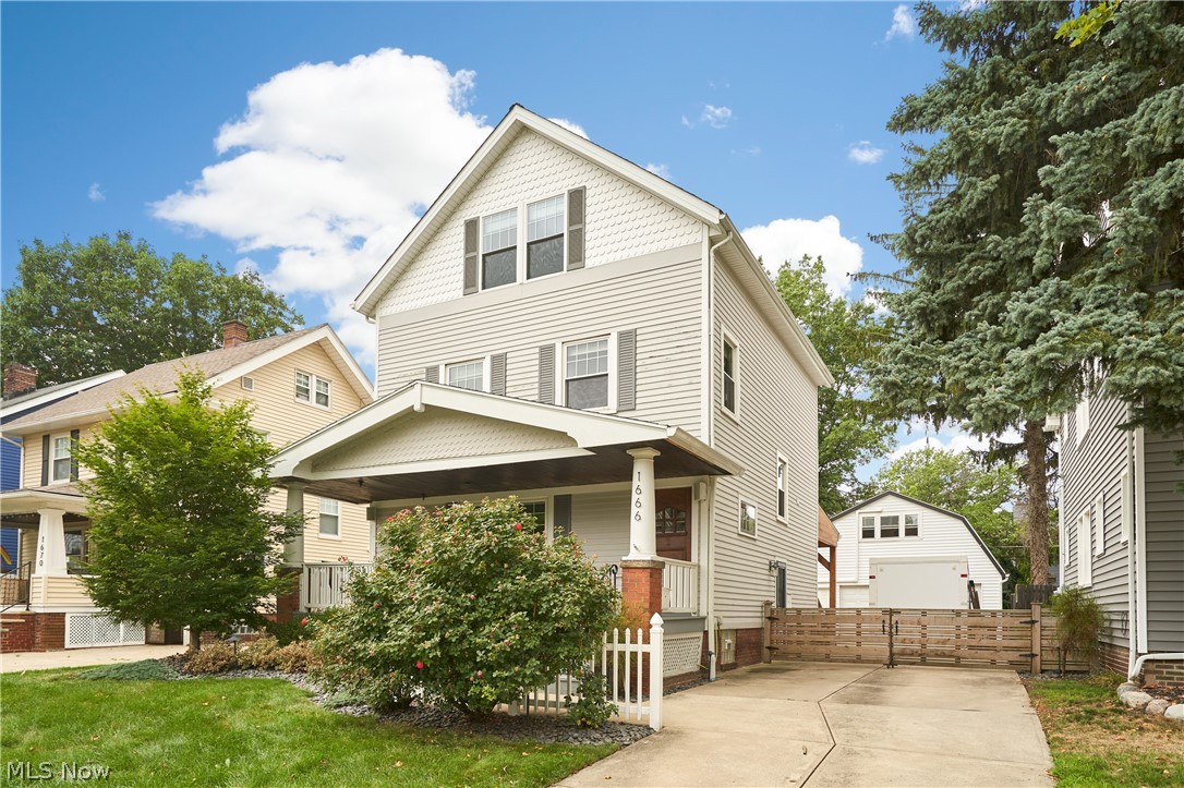 1666 Lincoln Avenue Lakewood OH 44107