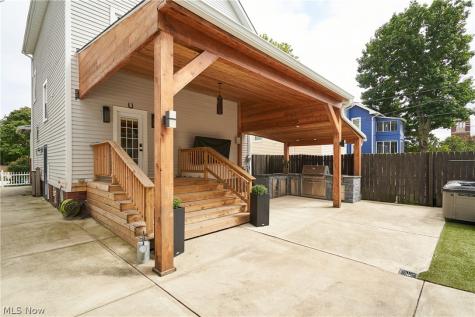 1666 Lincoln Avenue Lakewood OH 44107
