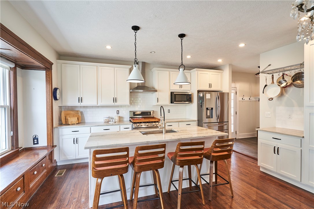 1666 Lincoln Avenue Lakewood OH 44107