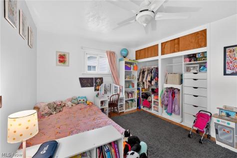 39127 Gardenside Drive Willoughby OH 44094