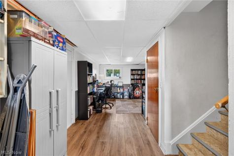 39127 Gardenside Drive Willoughby OH 44094