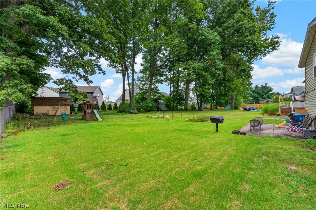 39127 Gardenside Drive Willoughby OH 44094