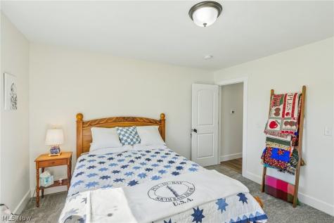 533 E Lakewood Drive Canal Fulton OH 44614