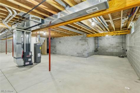 533 E Lakewood Drive Canal Fulton OH 44614