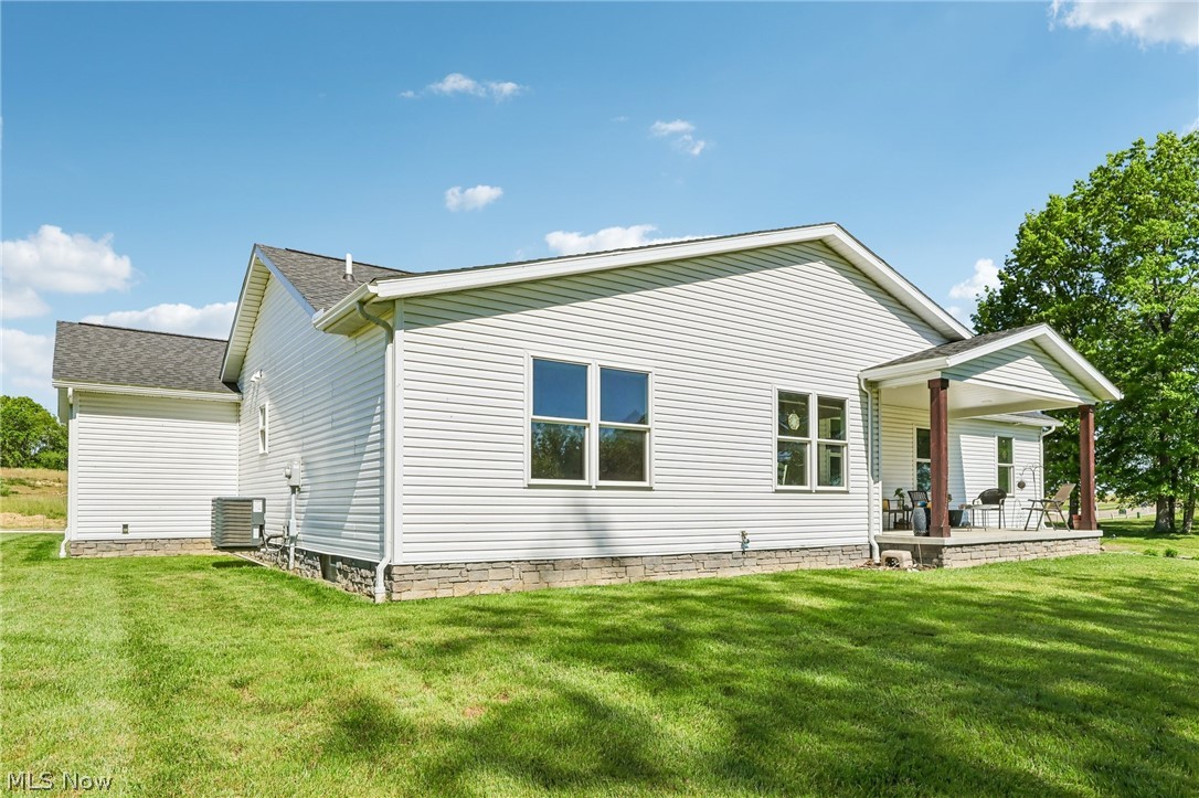 533 E Lakewood Drive Canal Fulton OH 44614