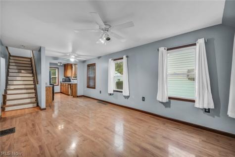 3943 Palm Avenue Lorain OH 44055