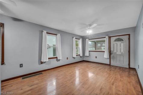3943 Palm Avenue Lorain OH 44055
