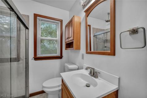 3943 Palm Avenue Lorain OH 44055