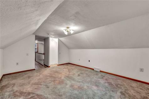 3943 Palm Avenue Lorain OH 44055