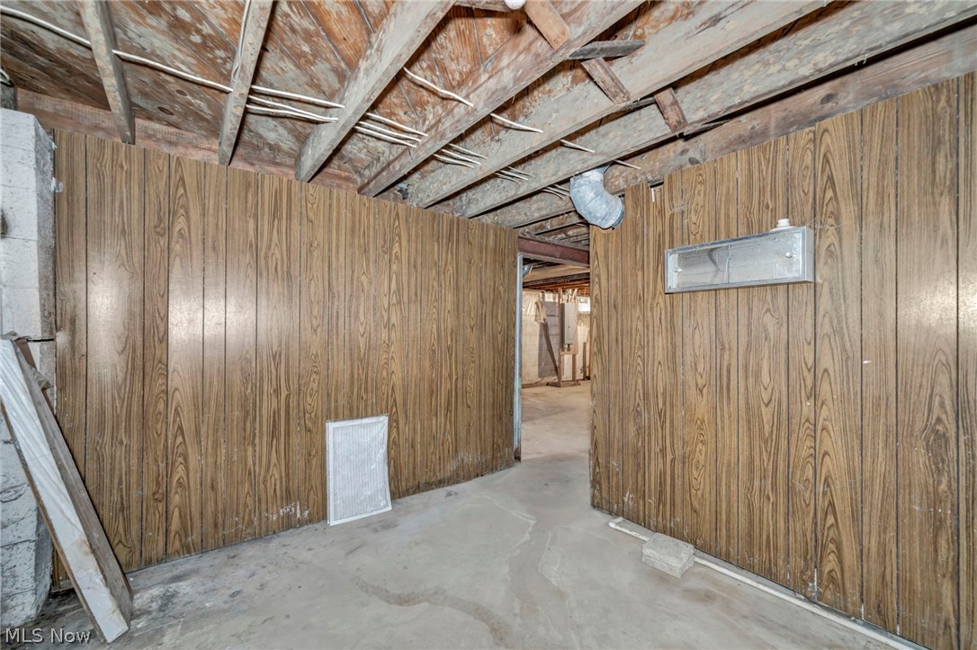 3943 Palm Avenue Lorain OH 44055