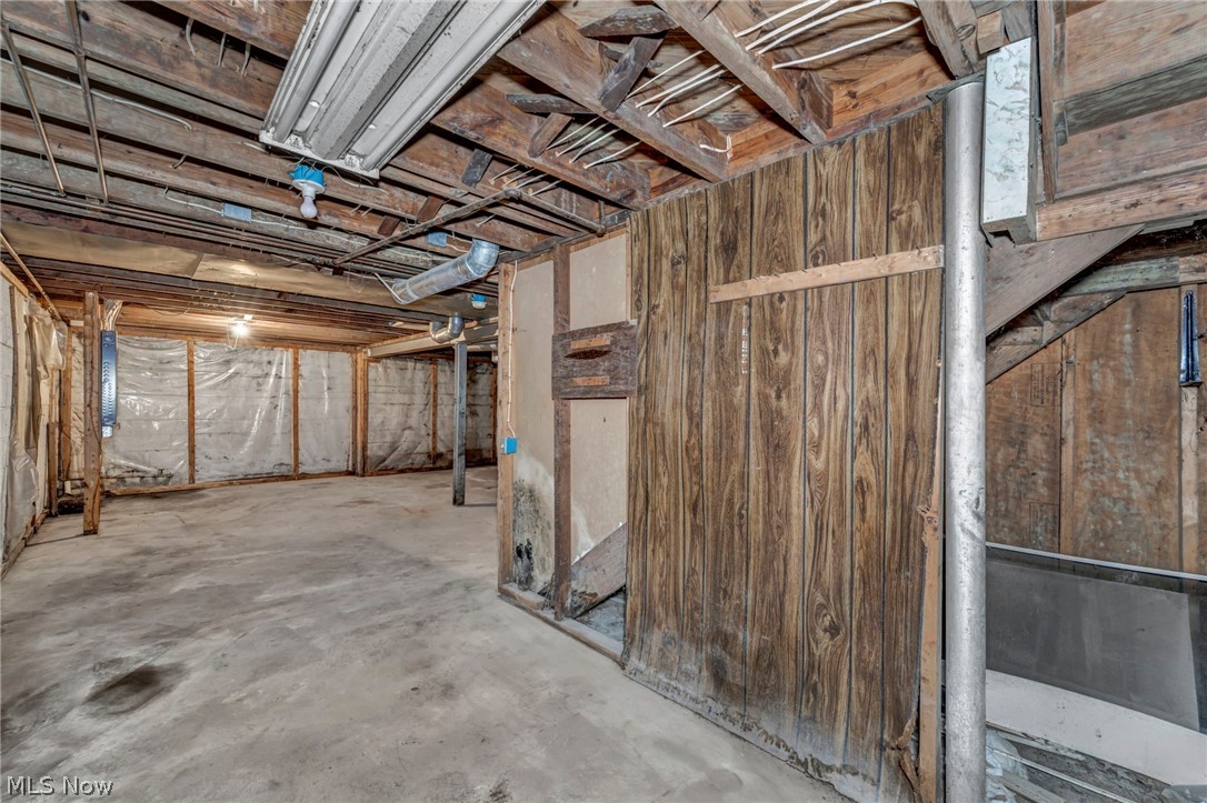 3943 Palm Avenue Lorain OH 44055