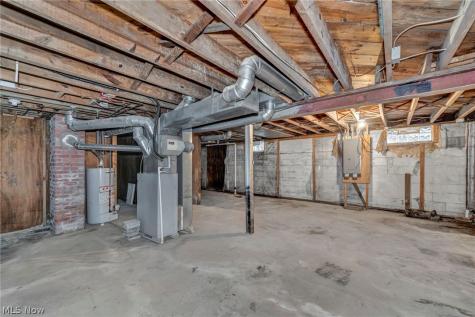 3943 Palm Avenue Lorain OH 44055