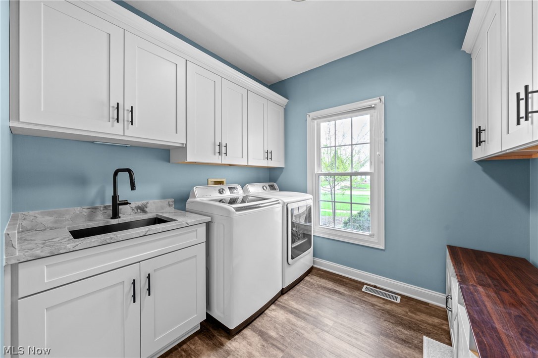 6678 Winston Lane Solon OH 44139