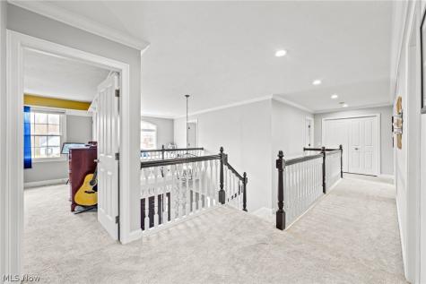 6678 Winston Lane Solon OH 44139
